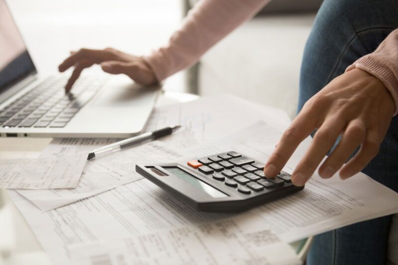 5 popular tax software for small businesses
